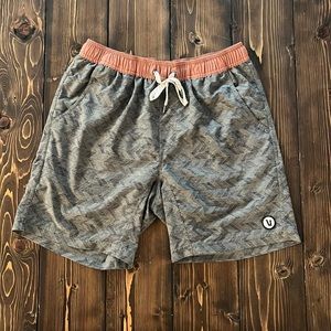Vuori Kore Shorts 7”
